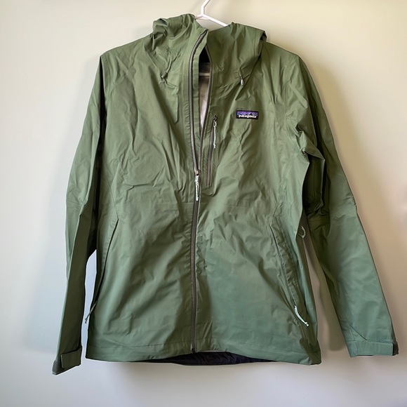 Patagonia Rainshadow jacket - Picture 1 of 3